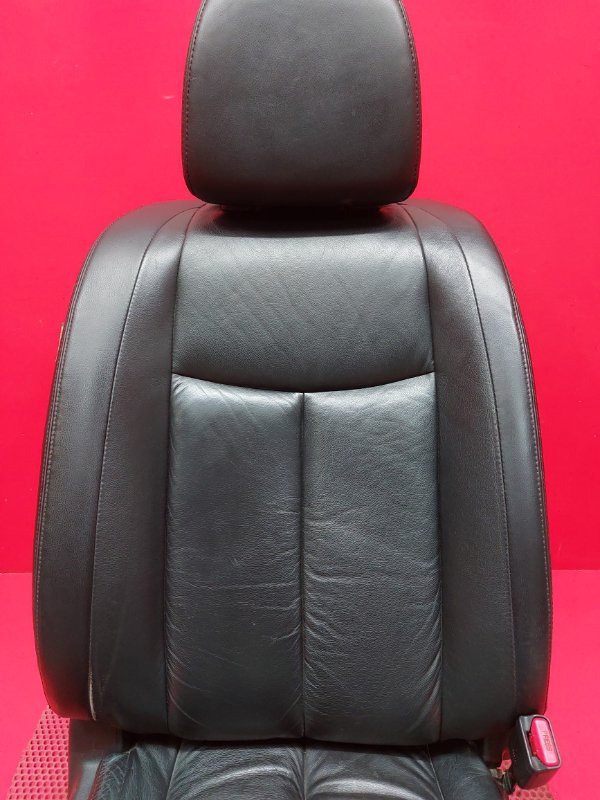 Сиденье Nissan Teana J32 QR25DE 2010 переднее правое (б/у) Сиденье Nissan Teana J32 QR25DE 2010 переднее правое (б/у)