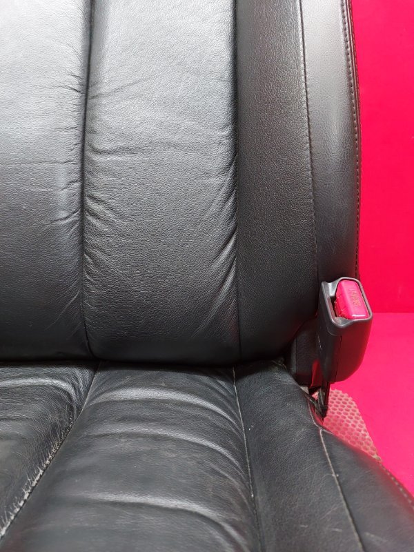Сиденье Nissan Teana J32 QR25DE 2010 переднее правое (б/у) Сиденье Nissan Teana J32 QR25DE 2010 переднее правое (б/у)