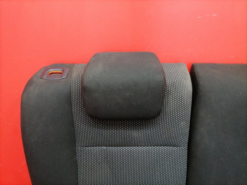 Сиденье Ford Focus CB4 SHDA 2010 заднее (б/у) Сиденье Ford Focus CB4 SHDA 2010 заднее (б/у)