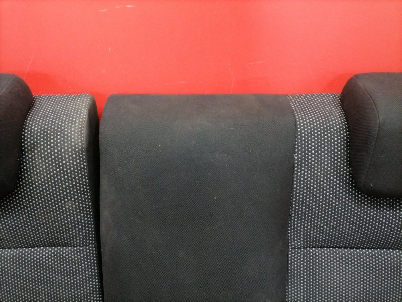 Сиденье Ford Focus CB4 SHDA 2010 заднее (б/у) Сиденье Ford Focus CB4 SHDA 2010 заднее (б/у)