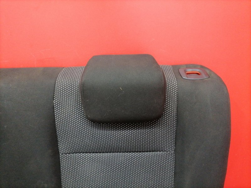 Сиденье Ford Focus CB4 SHDA 2010 заднее (б/у) Сиденье Ford Focus CB4 SHDA 2010 заднее (б/у)