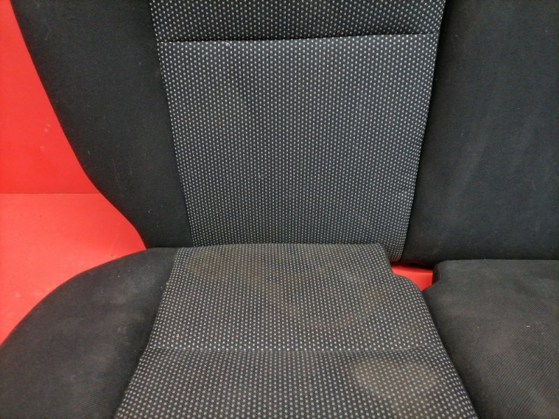 Сиденье Ford Focus CB4 SHDA 2010 заднее (б/у) Сиденье Ford Focus CB4 SHDA 2010 заднее (б/у)