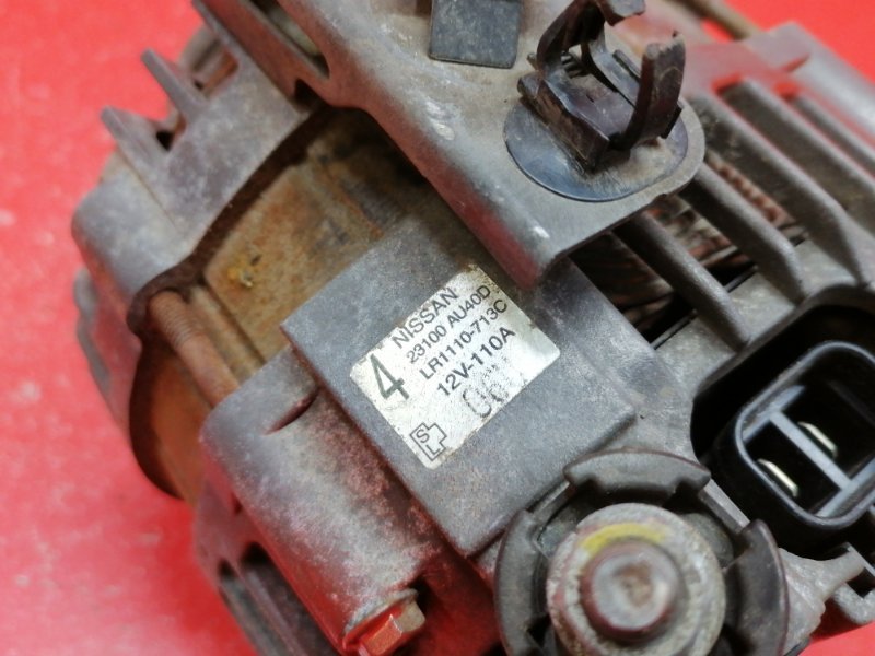 Генератор Nissan Teana J32 QR25DE 2010 (б/у) Генератор Nissan Teana J32 QR25DE 2010 (б/у)
