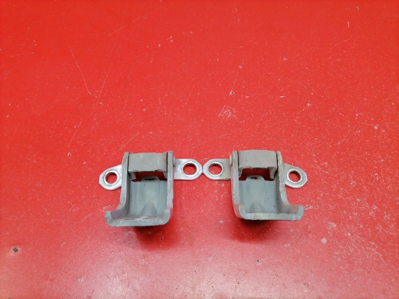 Петля двери Nissan Teana J32 QR25DE 2010 передняя левая (б/у) Петля двери Nissan Teana J32 QR25DE 2010 передняя левая (б/у)