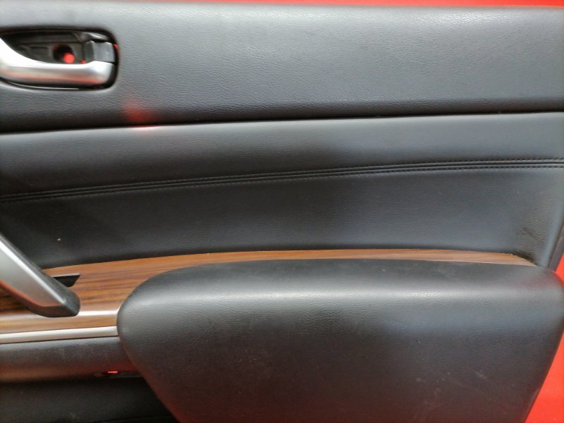 Обшивка двери Nissan Teana J32 QR25DE 2010 передняя правая (б/у) Обшивка двери Nissan Teana J32 QR25DE 2010 передняя правая (б/у)