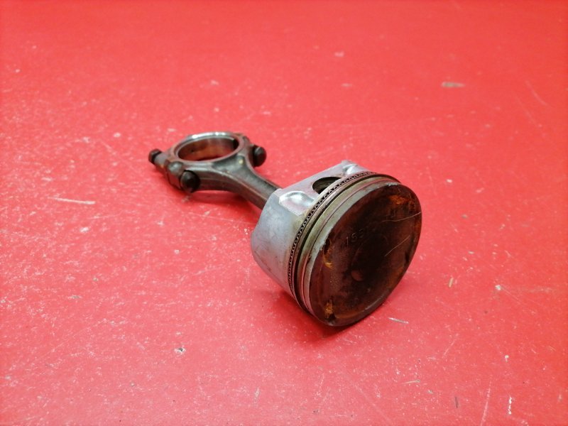 Поршень с шатуном Mitsubishi Lancer CS3A 4G18 2005 (б/у)