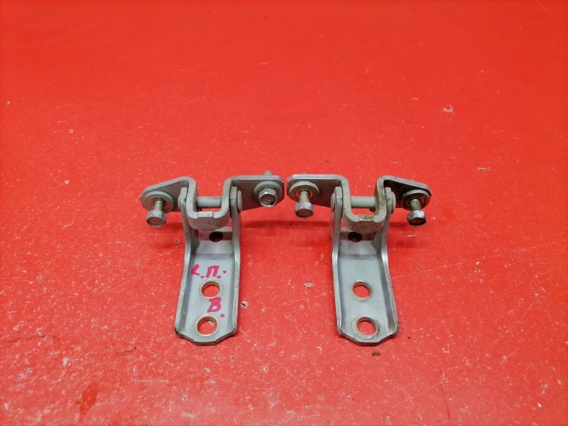 Петля двери Mitsubishi Lancer CS3A 4G18 2005 передняя левая (б/у)
