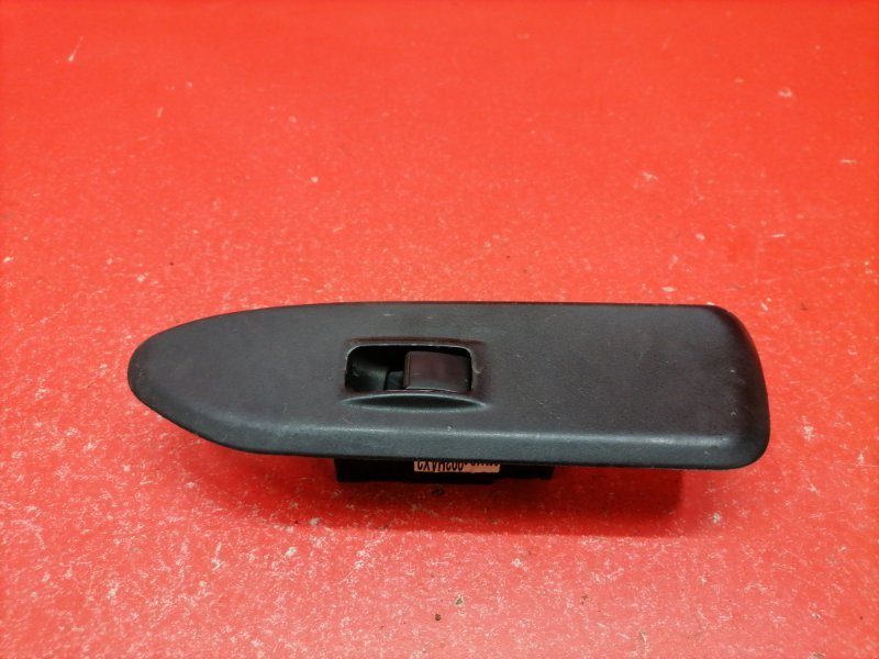 Кнопка стеклоподъёмника Mitsubishi Lancer CS3A 4G18 2005 передняя правая (б/у)
