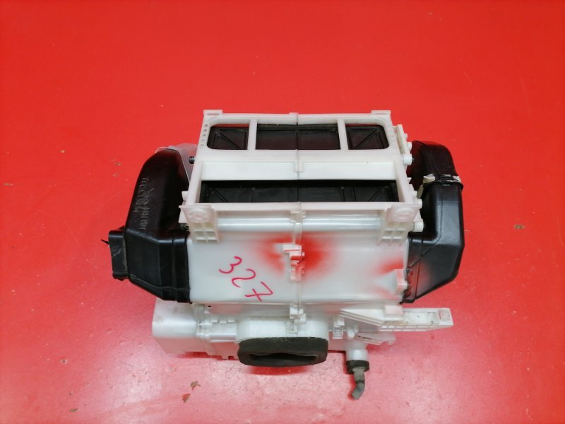 Корпус отопителя Mitsubishi Lancer CS3A 4G18 2005 (б/у)