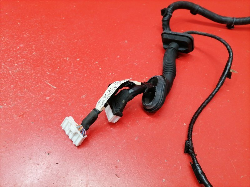 Проводка двери Nissan Teana J32 QR25DE 2010 передняя левая (б/у) Проводка двери Nissan Teana J32 QR25DE 2010 передняя левая (б/у)