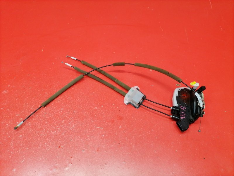 Замок двери Nissan Teana J32 QR25DE 2010 передний левый (б/у) Замок двери Nissan Teana J32 QR25DE 2010 передний левый (б/у)