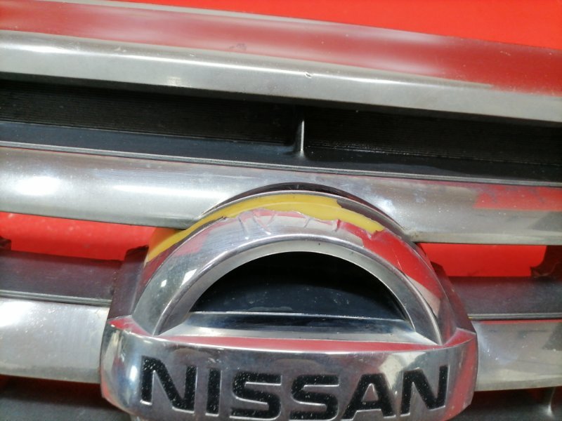 Решетка радиатора Nissan Teana J32 QR25DE 2010 (б/у) Решетка радиатора Nissan Teana J32 QR25DE 2010 (б/у)