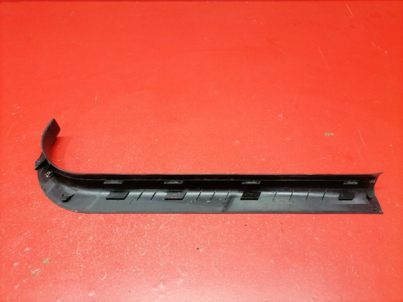 Накладка порога внутренняя Nissan Teana J32 QR25DE 2010 (б/у) Накладка порога внутренняя Nissan Teana J32 QR25DE 2010 (б/у)