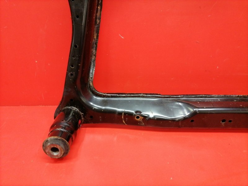 Подрамник Nissan Teana J32 QR25DE 2010 передний (б/у) Подрамник Nissan Teana J32 QR25DE 2010 передний (б/у)