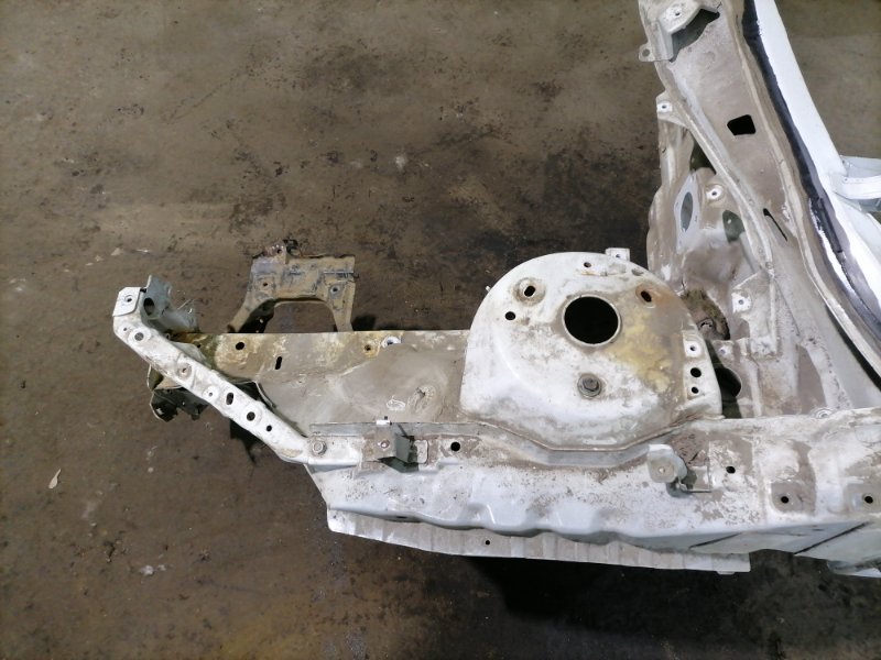 Лонжерон Nissan Teana J32 QR25DE 2010 передний левый (б/у) Лонжерон Nissan Teana J32 QR25DE 2010 передний левый (б/у)