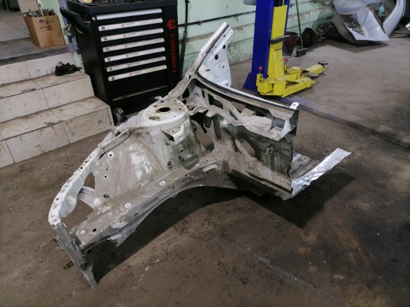 Лонжерон Nissan Teana J32 QR25DE 2010 передний правый (б/у) Лонжерон Nissan Teana J32 QR25DE 2010 передний правый (б/у)
