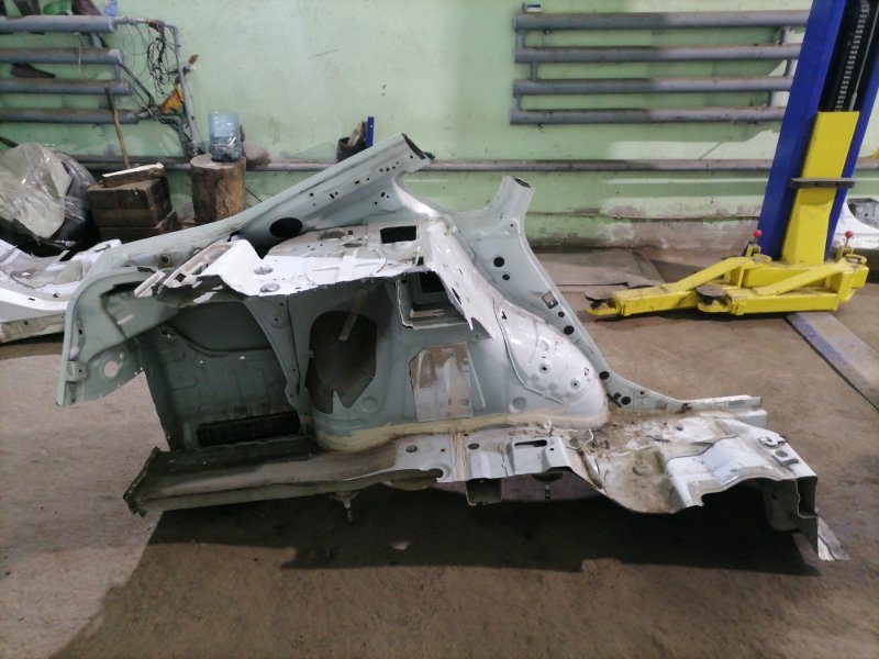 Крыло Nissan Teana J32 QR25DE 2010 заднее левое (б/у) Крыло Nissan Teana J32 QR25DE 2010 заднее левое (б/у)