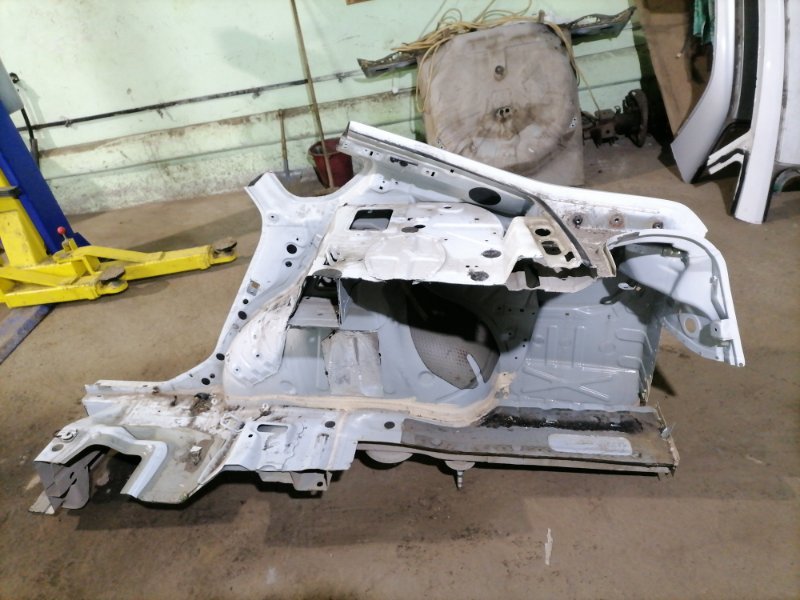 Крыло Nissan Teana J32 QR25DE 2010 заднее правое (б/у) Крыло Nissan Teana J32 QR25DE 2010 заднее правое (б/у)