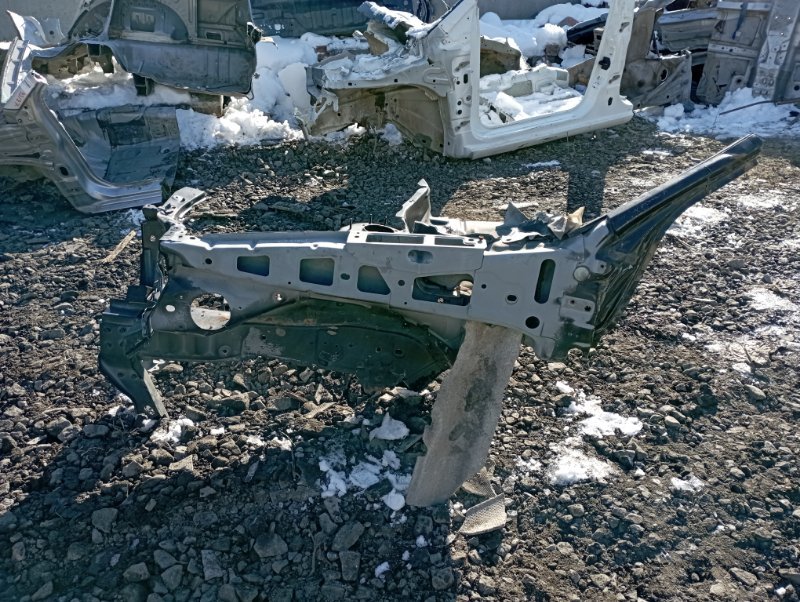 Лонжерон Ford Maverick TM1 AJ 2005 передний левый (б/у)