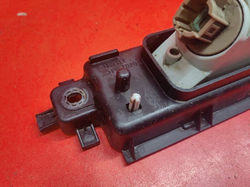 Фонарь противотуманный Nissan Teana J32 QR25DE 2010 задний (б/у) Фонарь противотуманный Nissan Teana J32 QR25DE 2010 задний (б/у)