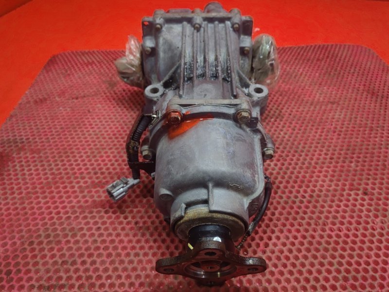 Редуктор Nissan Teana J32 QR25DE 2010 задний (б/у) Редуктор Nissan Teana J32 QR25DE 2010 задний (б/у)
