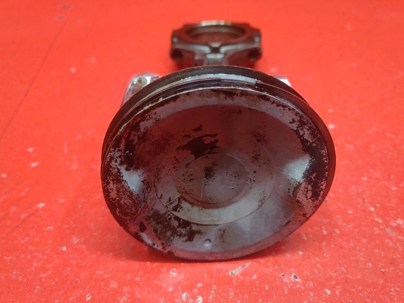 Поршень с шатуном Nissan Teana J32 QR25DE 2010 (б/у) Поршень с шатуном Nissan Teana J32 QR25DE 2010 (б/у)