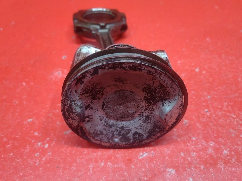 Поршень с шатуном Nissan Teana J32 QR25DE 2010 (б/у) Поршень с шатуном Nissan Teana J32 QR25DE 2010 (б/у)