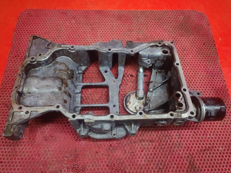 Поддон двигателя Nissan Teana J32 QR25DE 2010 (б/у) Поддон двигателя Nissan Teana J32 QR25DE 2010 (б/у)