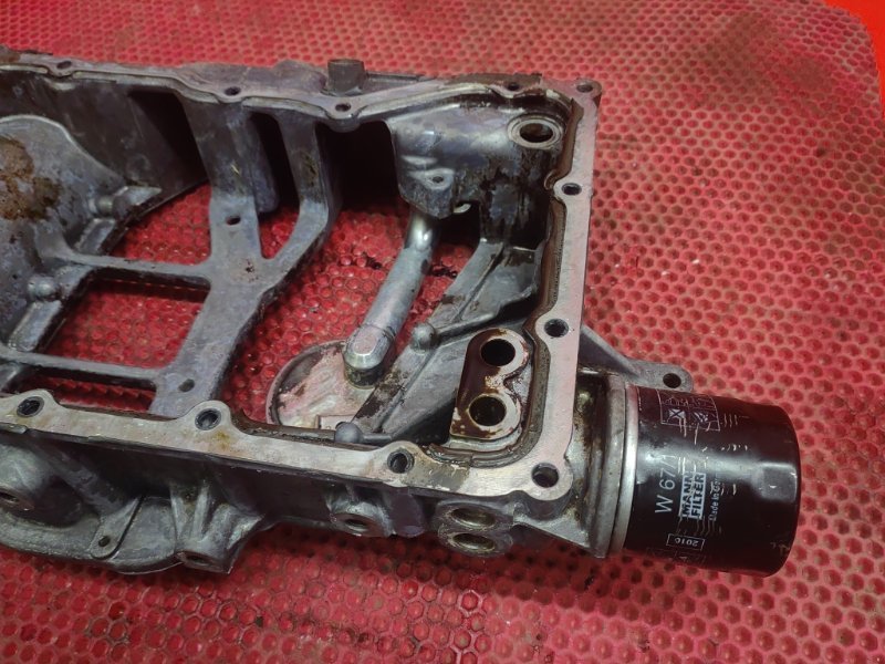 Поддон двигателя Nissan Teana J32 QR25DE 2010 (б/у) Поддон двигателя Nissan Teana J32 QR25DE 2010 (б/у)