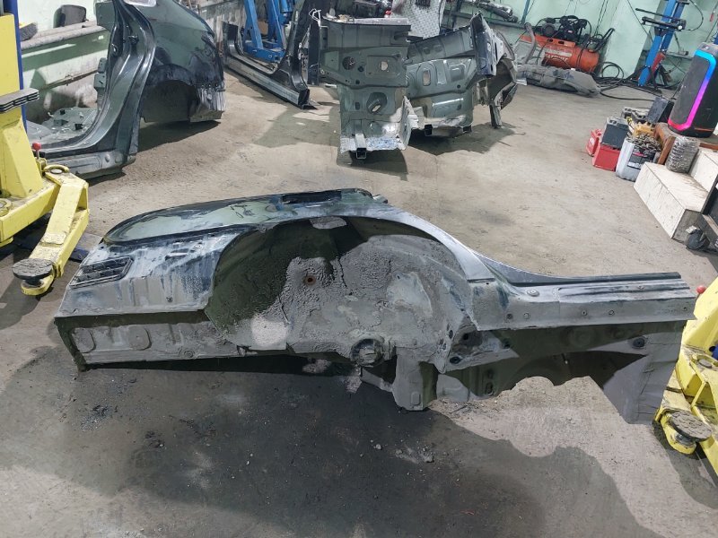 Крыло Nissan Almera G15 K4M 2014 заднее правое (б/у) Крыло Nissan Almera G15 K4M 2014 заднее правое (б/у)