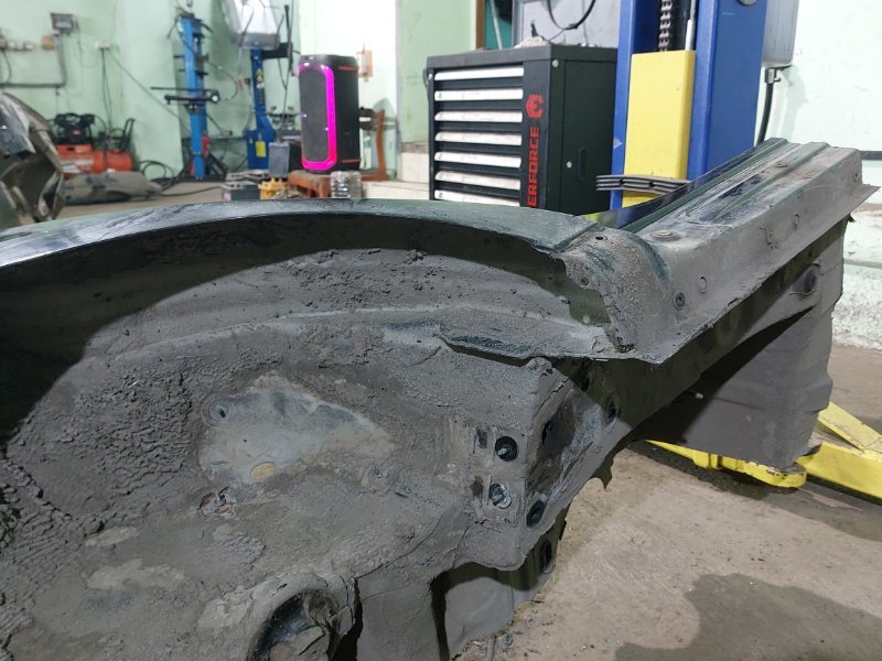Крыло Nissan Almera G15 K4M 2014 заднее правое (б/у) Крыло Nissan Almera G15 K4M 2014 заднее правое (б/у)