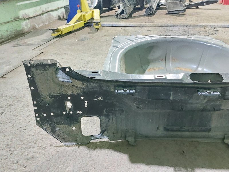 Панель кузова Nissan Almera G15 K4M 2014 задний (б/у) Панель кузова Nissan Almera G15 K4M 2014 задний (б/у)