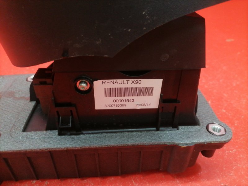 Селектор акпп Nissan Almera G15 K4M 2014 (б/у) Селектор акпп Nissan Almera G15 K4M 2014 (б/у)