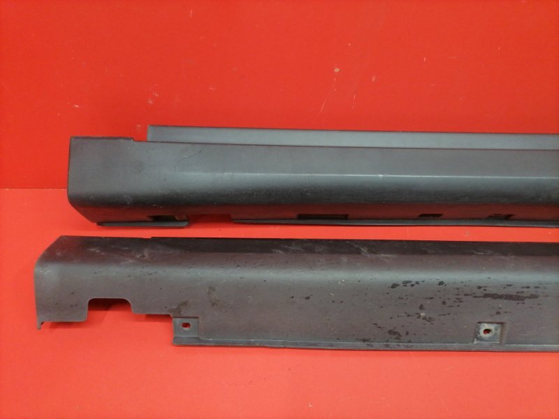 Накладка порога наружная Nissan Almera G15 K4M 2014 (б/у) Накладка порога наружная Nissan Almera G15 K4M 2014 (б/у)