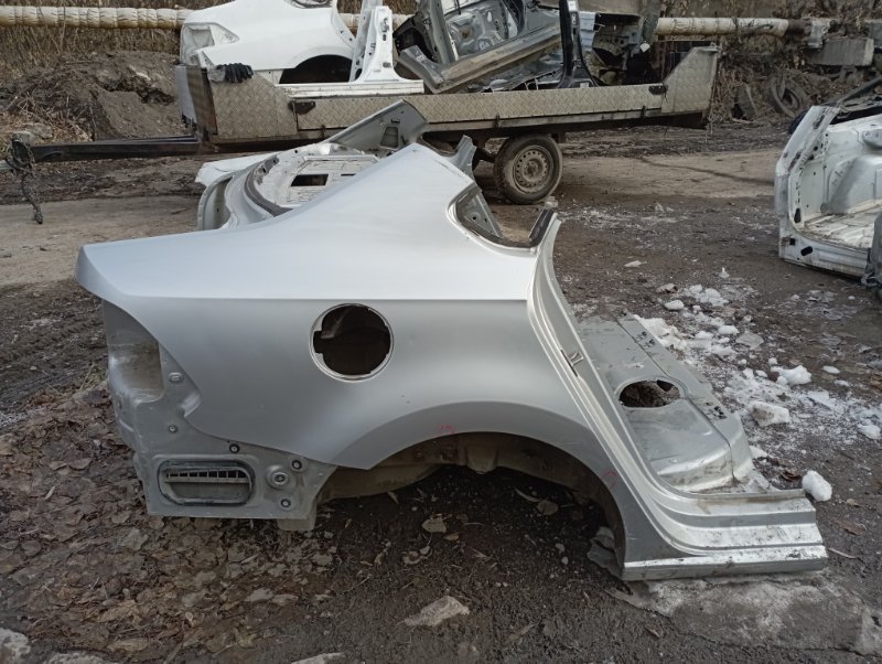 Крыло Volkswagen Polo 612 CFNA 2014 заднее правое (б/у)