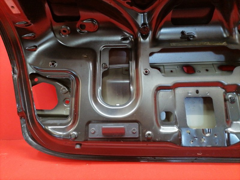Крышка багажника Nissan Almera G15 K4M 2014 (б/у) Крышка багажника Nissan Almera G15 K4M 2014 (б/у)