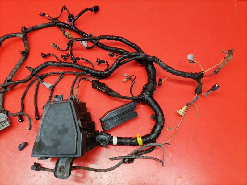 Проводка двигателя Nissan Almera G15 K4M 2014 (б/у) Проводка двигателя Nissan Almera G15 K4M 2014 (б/у)