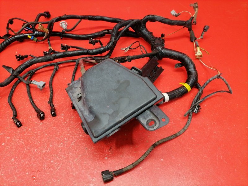 Проводка двигателя Nissan Almera G15 K4M 2014 (б/у) Проводка двигателя Nissan Almera G15 K4M 2014 (б/у)