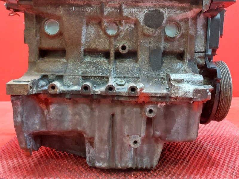 Двигатель Nissan Almera G15 K4M 2014 (б/у) Двигатель Nissan Almera G15 K4M 2014 (б/у)