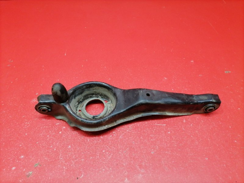 Рычаг подвески нижний Mazda Mazda3 BL Z6 2012 задний (б/у)