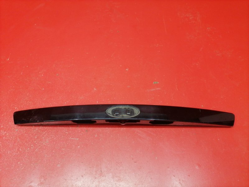 Накладка крышки багажника Ford Mondeo B4Y CJBA 2005 (б/у)