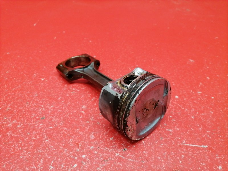 Поршень с шатуном Nissan Tiida SC11X MR18DE 2008 (б/у)