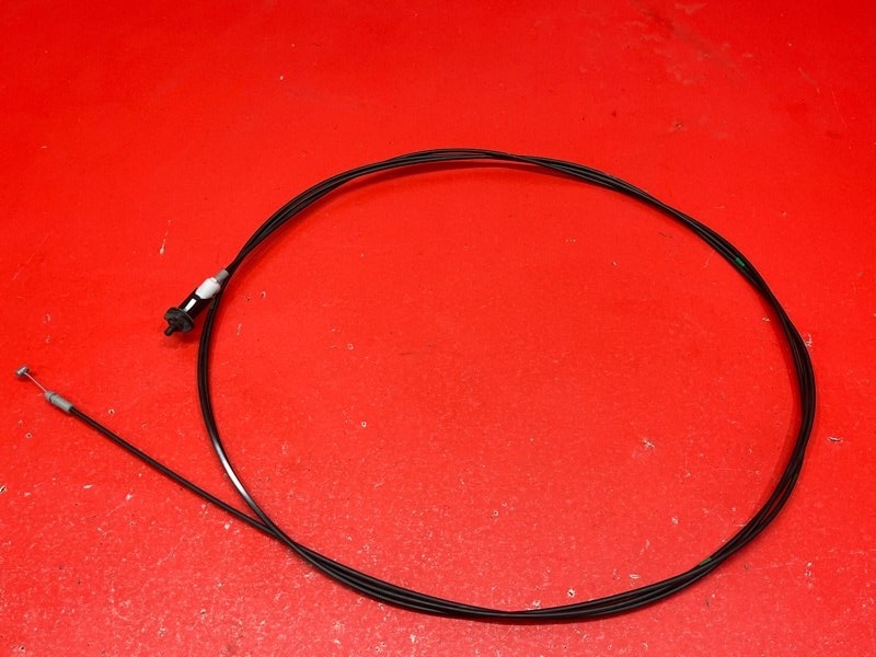 Трос лючка бака Toyota Isis ZGM10W 2ZR-FAE 2010 (б/у)