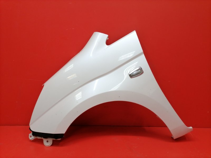 Крыло Toyota Isis ZGM10W 2ZR-FAE 2010 переднее левое (б/у)