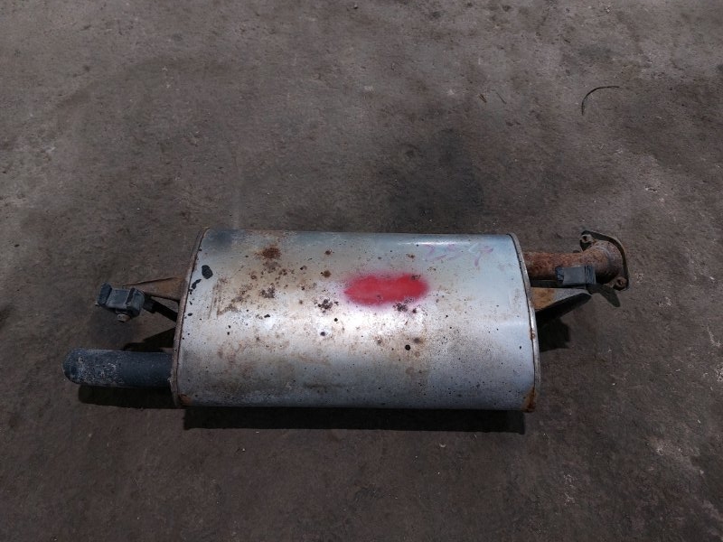 Глушитель Toyota Isis ZGM10W 2ZR-FAE 2010 (б/у)