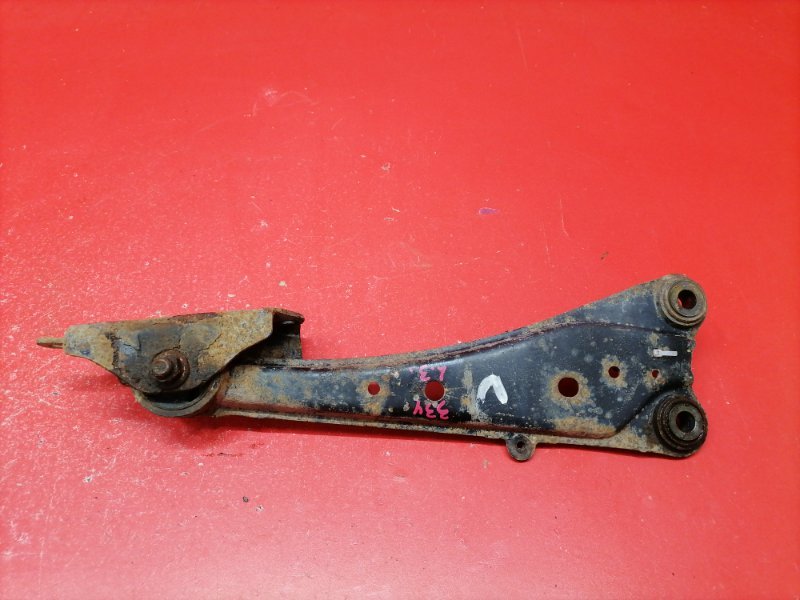 Рычаг продольный Toyota RAV4 ZSA30L 3ZR-FAE 2011 задний левый (б/у)