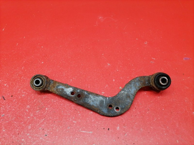 Рычаг поперечный Toyota RAV4 ZSA30L 3ZR-FAE 2011 задний правый (б/у)