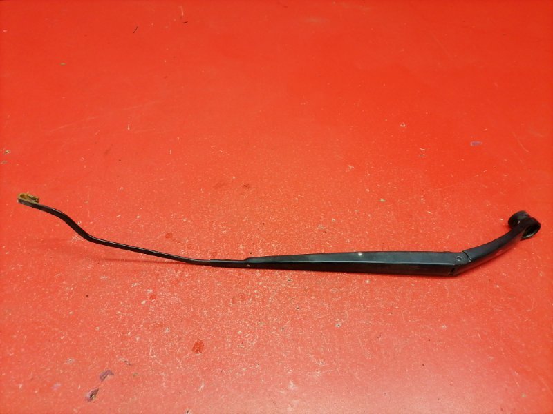 Поводок стеклоочистителя Kia Rio QB G4FC 2012 передний правый (б/у)