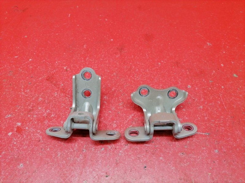 Петля двери Kia Rio QB G4FC 2012 задняя левая (б/у)