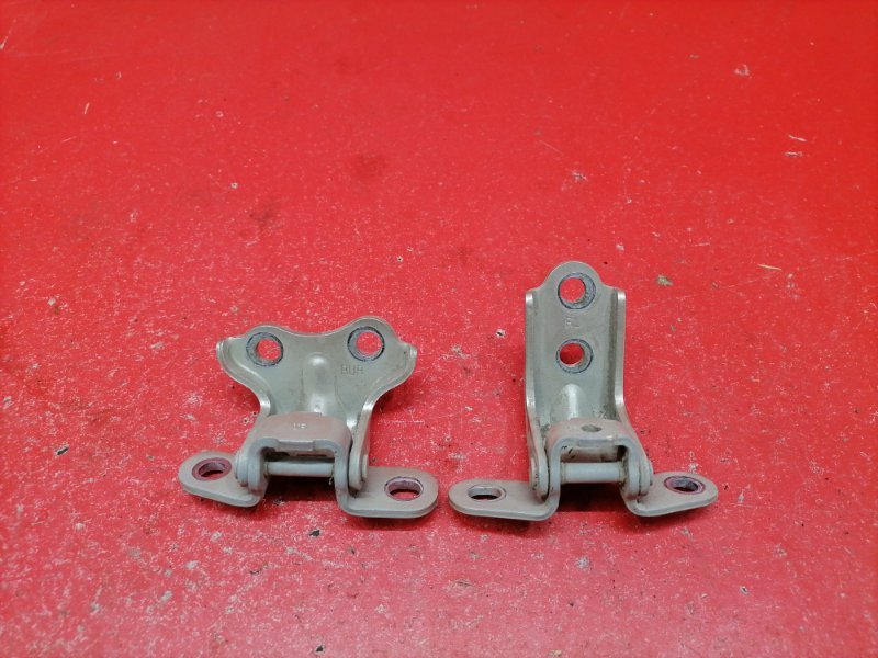 Петля двери Kia Rio QB G4FC 2012 задняя правая (б/у)